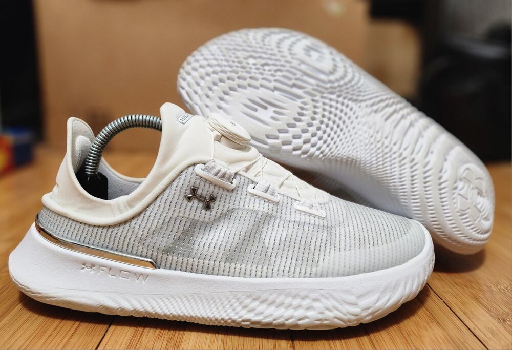 Under Armour SlipSpeed Women's 6 Slip In White Casual Sneakers Shoes 3027812-100